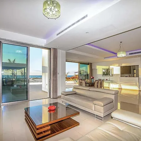 Limni Beach Villa Mavroli